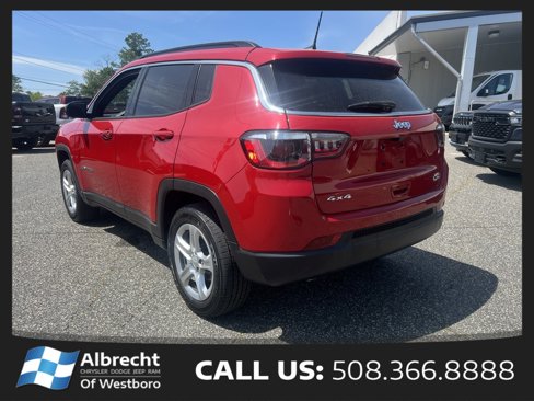 Certified 2023 Jeep Compass Latitude w/ Convenience Group image 3