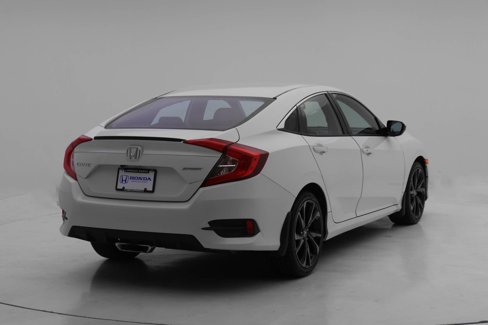 Used 2021 Honda Civic Sport image 2