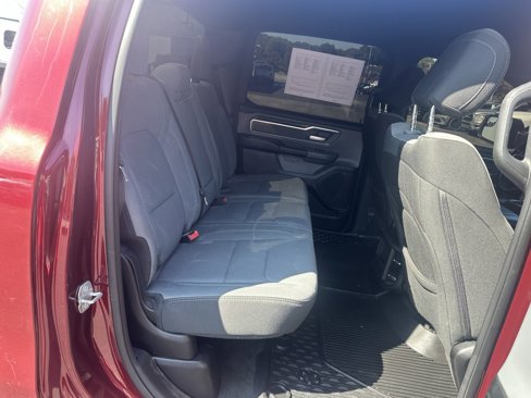Used 2021 RAM 1500 Big Horn image 17