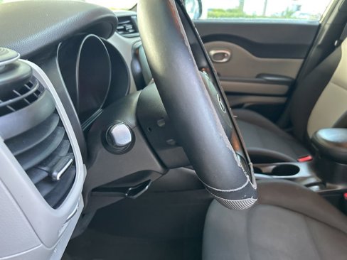 Used 2018 Kia Soul image 33