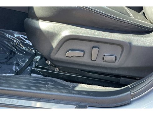 Used 2019 Subaru Outback 2.5i Limited image 12