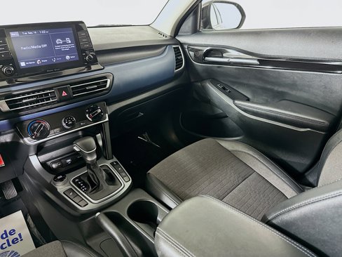Certified 2021 Kia Seltos S image 21