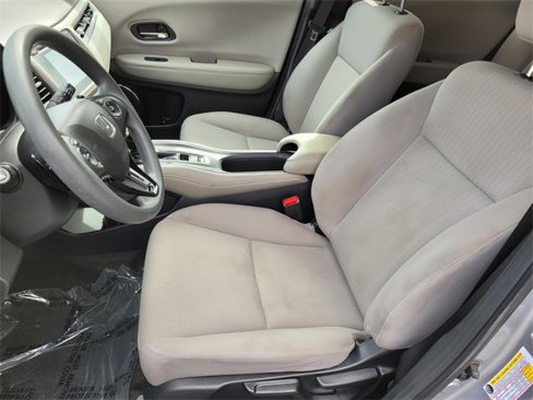 Used 2017 Honda HR-V EX image 16
