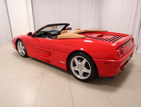 Used 1995 Ferrari F355 Spider image 15