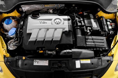 Used 2014 Volkswagen Beetle TDI image 41