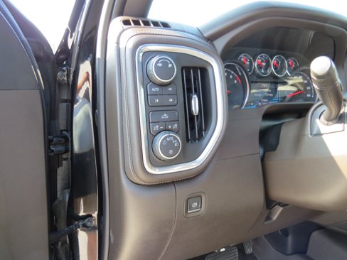Certified 2019 Chevrolet Silverado 1500 LT w/ All-Star Edition image 17