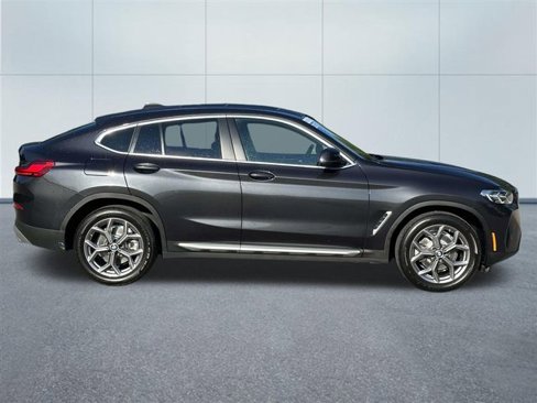Certified 2023 BMW X4 xDrive30i w/ Convenience Package image 5