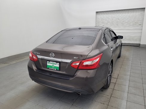 Used 2016 Nissan Altima 2.5 SV image 7