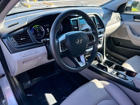 Used 2018 Hyundai Sonata Limited w/ Ultimate Package 02 image 10