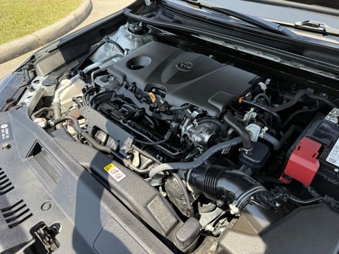Used 2023 Toyota Camry XSE image 33