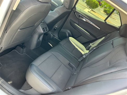 Used 2023 Buick Envision Preferred image 29