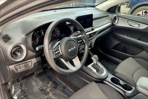 Used 2023 Kia Forte LXS image 12