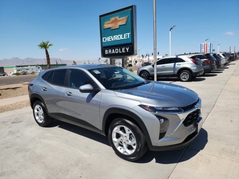New 2026 Chevrolet Trax LS w/ LS Convenience Package image 1