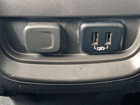 Used 2018 Buick Envision Essence image 14