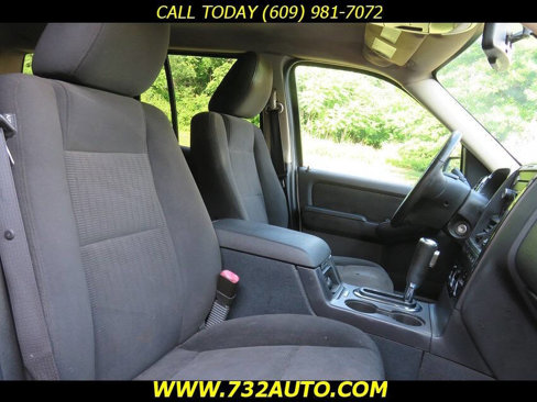Used 2010 Ford Explorer XLT image 7
