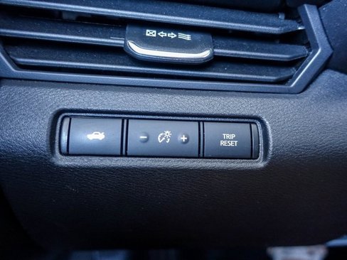Used 2023 Nissan Altima 2.5 SR image 5