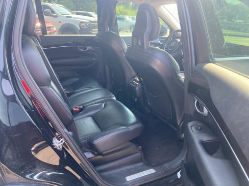 Used 2018 Volvo XC90 T6 Momentum w/ Momentum Plus Package image 7