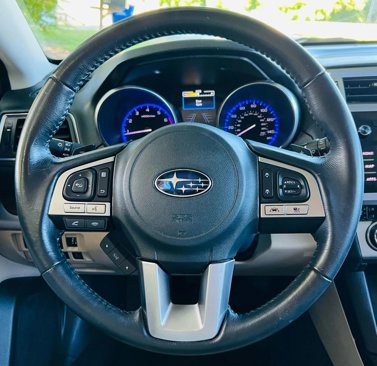 Used 2017 Subaru Outback 2.5i Limited image 11