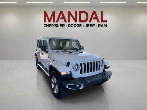 Used 2020 Jeep Wrangler Unlimited Sahara image 4