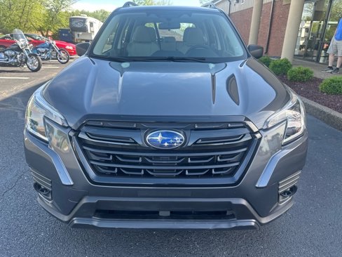 Used 2023 Subaru Forester image 2