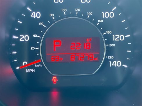 Used 2015 Kia Soul + image 3