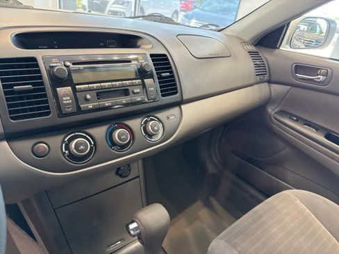 Used 2005 Toyota Camry LE image 19