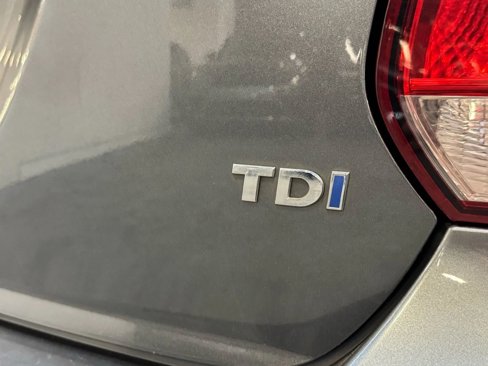 Used 2014 Volkswagen Jetta TDI image 8