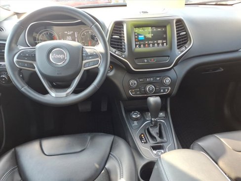 Used 2019 Jeep Cherokee Latitude Plus w/ Cold Weather Group image 8
