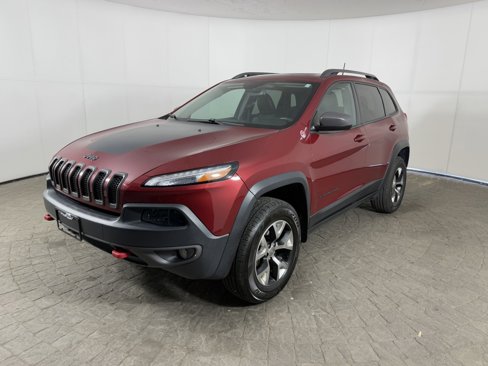 Used 2017 Jeep Cherokee Trailhawk w/ Cold Weather Group image 4
