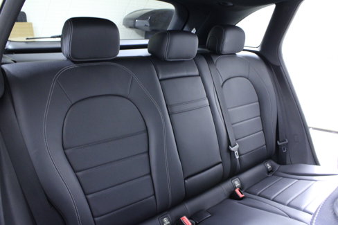 Used 2019 Mercedes-Benz GLC 300 w/ AMG Line image 12