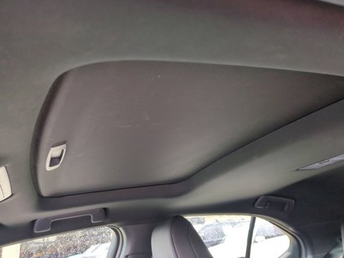 Used 2022 Lexus UX 200 image 19