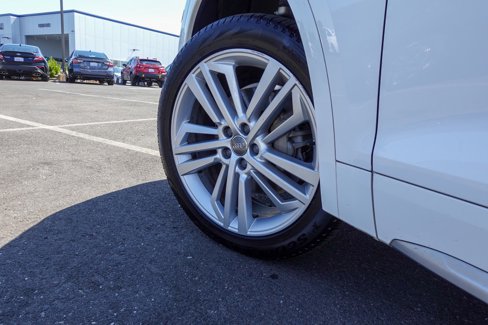 Used 2019 Audi Q5 2.0T Premium Plus w/ Premium Plus Package image 8