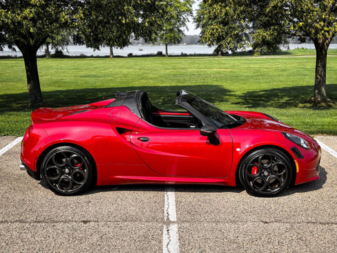 Used 2018 Alfa Romeo 4C Spider w/ Spider Track Package 3 image 72
