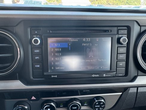 Used 2018 Toyota Tacoma SR5 image 19