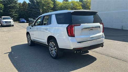 Used 2021 GMC Yukon Denali w/ Denali Premium Package image 6