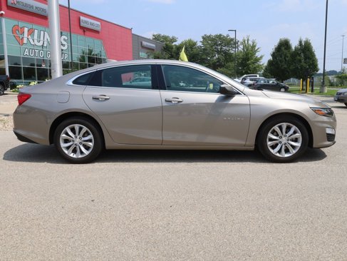 Used 2024 Chevrolet Malibu LT image 11