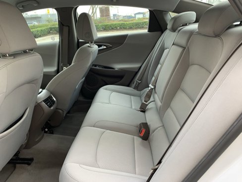 Used 2022 Chevrolet Malibu LT image 25