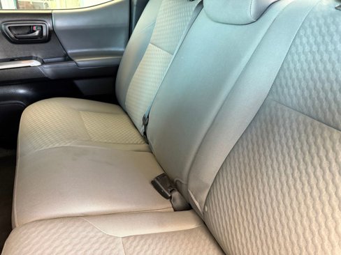 Used 2022 Toyota Tacoma SR5 image 25