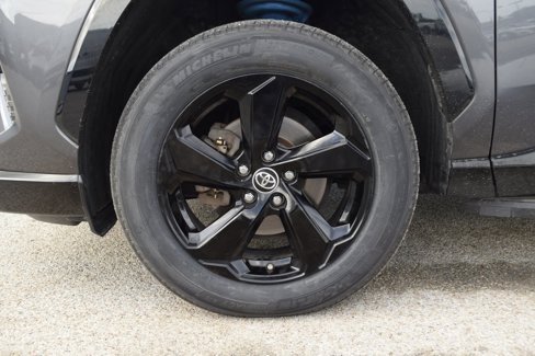 Used 2019 Toyota RAV4 XSE image 25