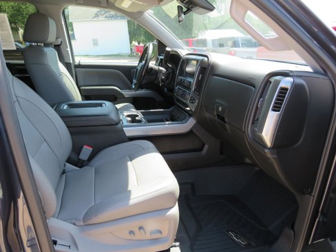 Used 2018 Chevrolet Silverado 1500 LTZ Z71 w/ Centennial Edition image 13