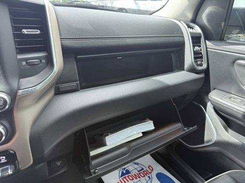 Used 2022 RAM 1500 Laramie image 54