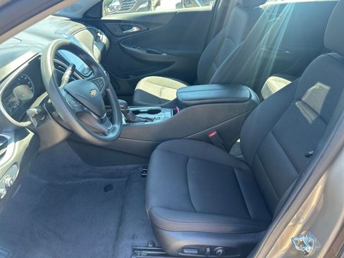 Used 2024 Chevrolet Malibu LT image 27