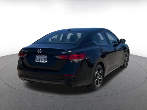 Used 2024 Nissan Sentra SV image 13