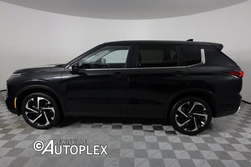 Used 2024 Mitsubishi Outlander SE image 10