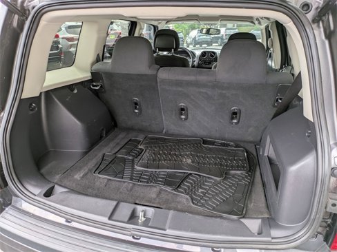 Certified 2016 Jeep Patriot Sport image 20