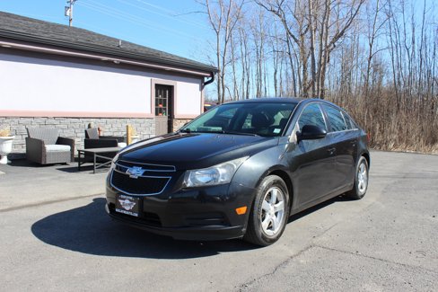 Used 2014 Chevrolet Cruze LT image 11