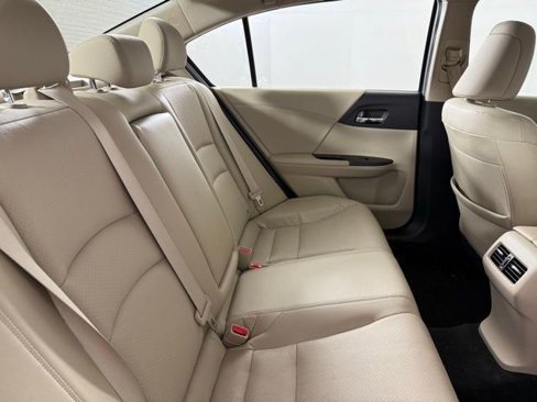 Used 2017 Honda Accord EX-L image 36