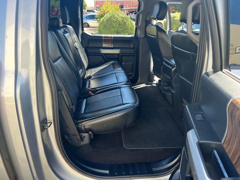 Used 2020 Ford F150 Lariat image 13
