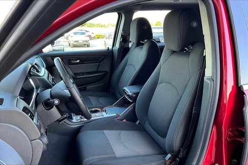 Used 2014 Chevrolet Traverse LT image 7