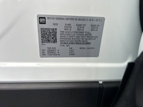 Used 2022 Chevrolet Equinox LS image 38